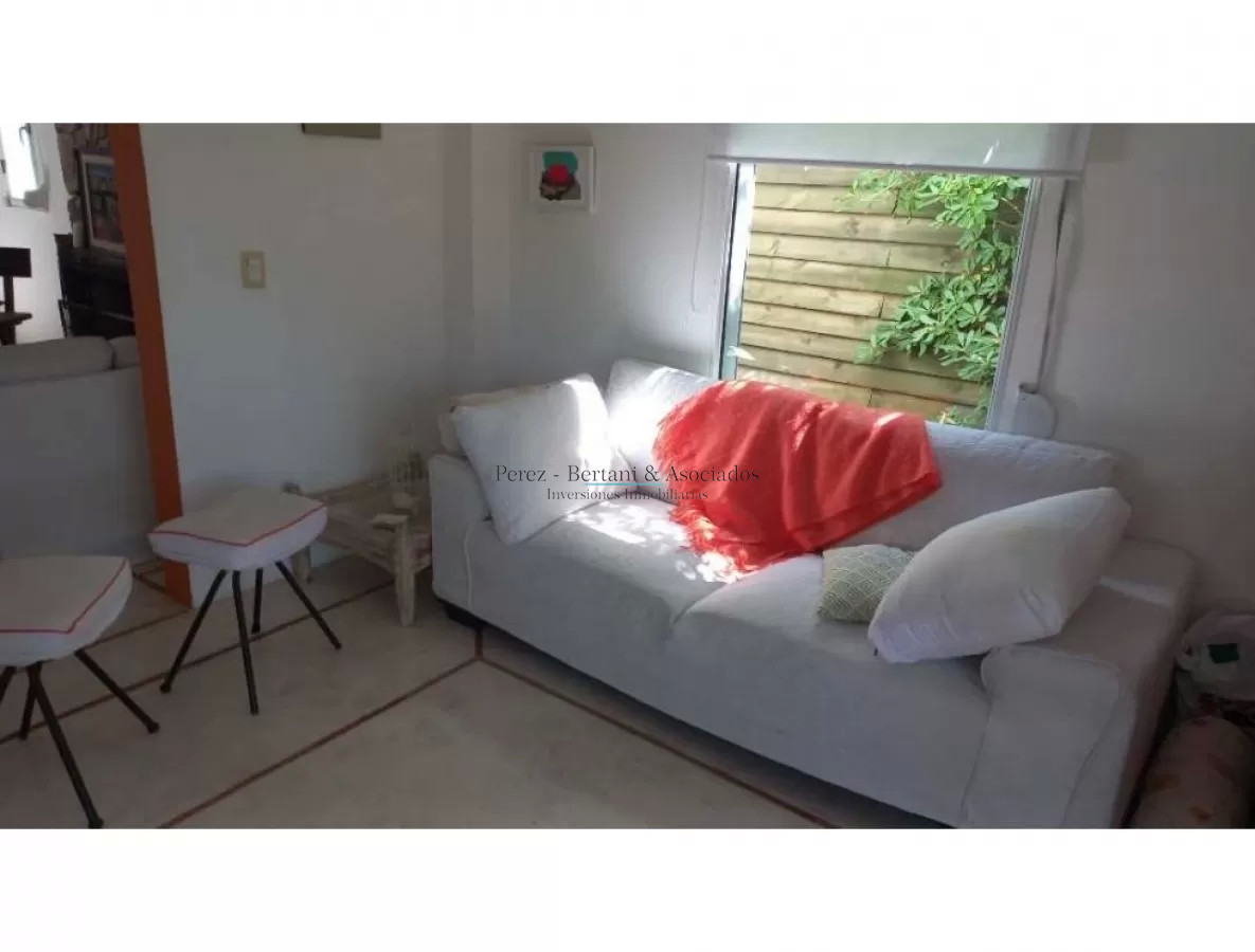 Casa ID.1195 - Venta Casa 3 dormitorios y piscina en a 100 mts de la playa en Balneario Buenos Aires
