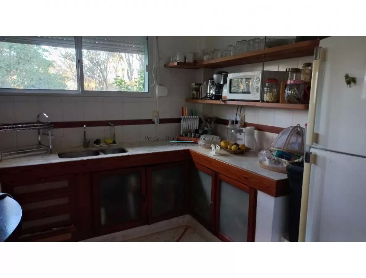 Casa ID.1195 - Venta Casa 3 dormitorios y piscina en a 100 mts de la playa en Balneario Buenos Aires