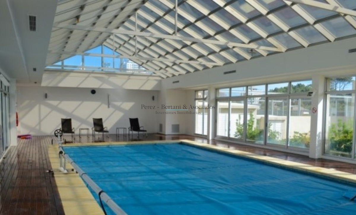 Apartamento ID.1174 - Espectacular Departamento en venta frente a Playa Brava, Torre Lobos