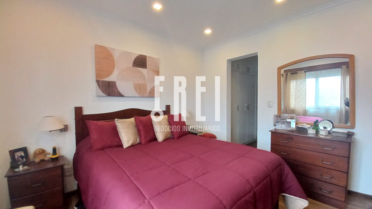 Casa ID.490 - Vende casa de 3 dormitorios, en excelente estado, Pinares, Punta del Este 