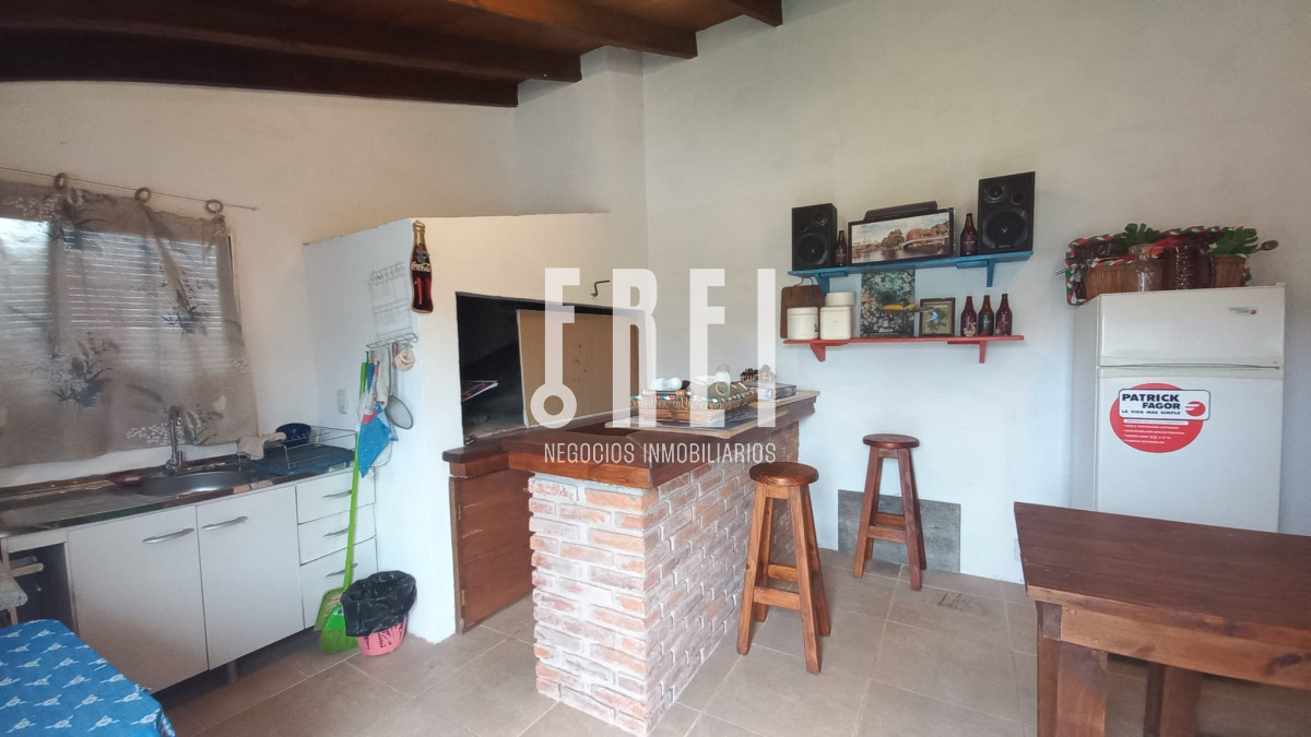 Casa ID.490 - Vende casa de 3 dormitorios, en excelente estado, Pinares, Punta del Este 