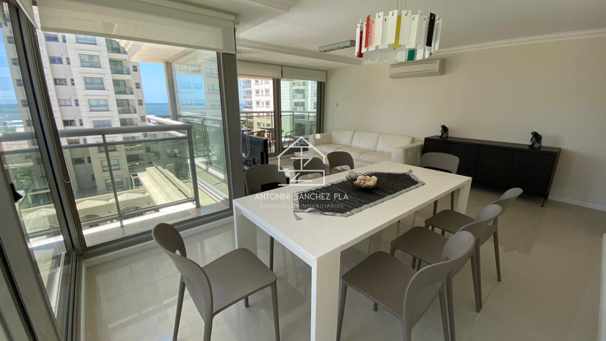 Apartamento ID.4209 - Apartamento en Venta  de 2 dormitorios en Torre Imperiale , Playa Brava 