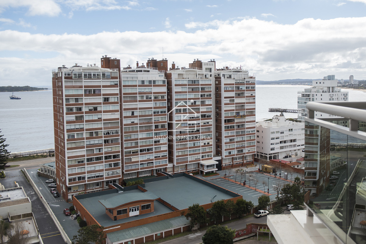 Apartamento ID.4210 - Increíble apartamento excelente vista al mar. Torre Imperiale.
