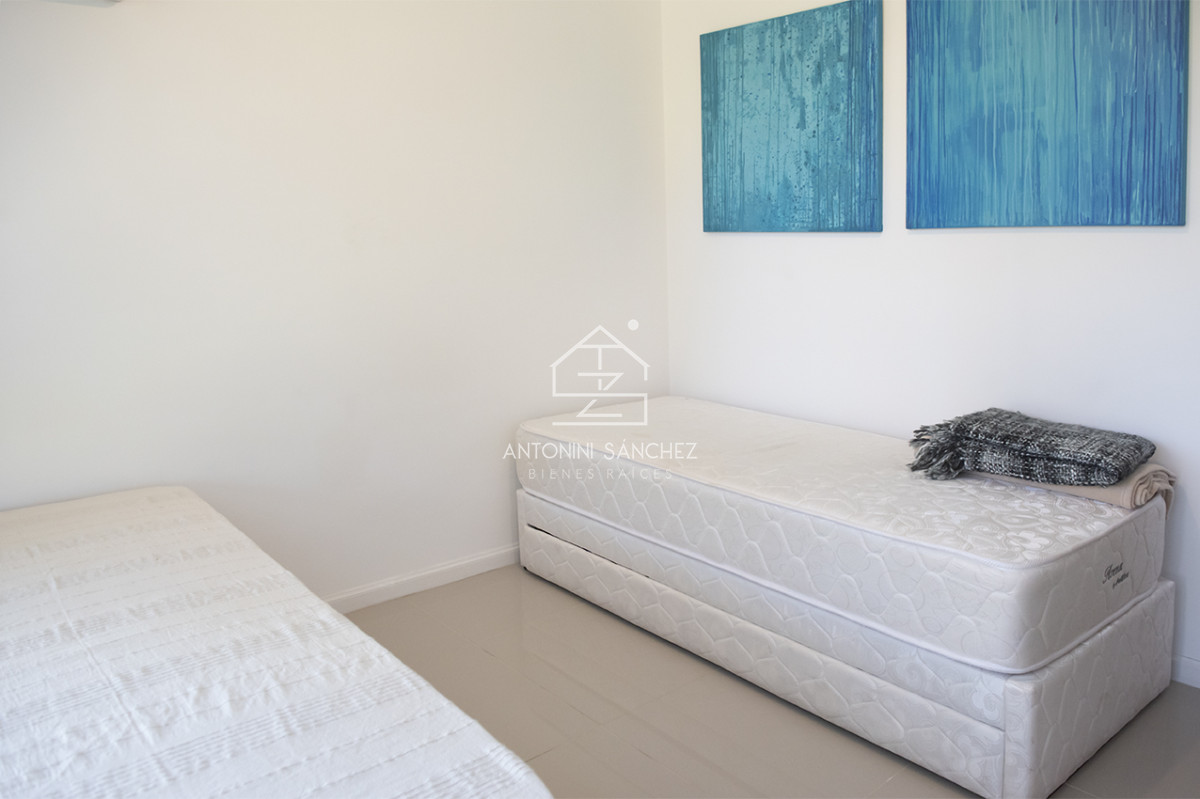 Apartamento ID.667 - Apartamento en venta en Avenue Roosevelt, 2 dormitorios, bajos gastos comunes 