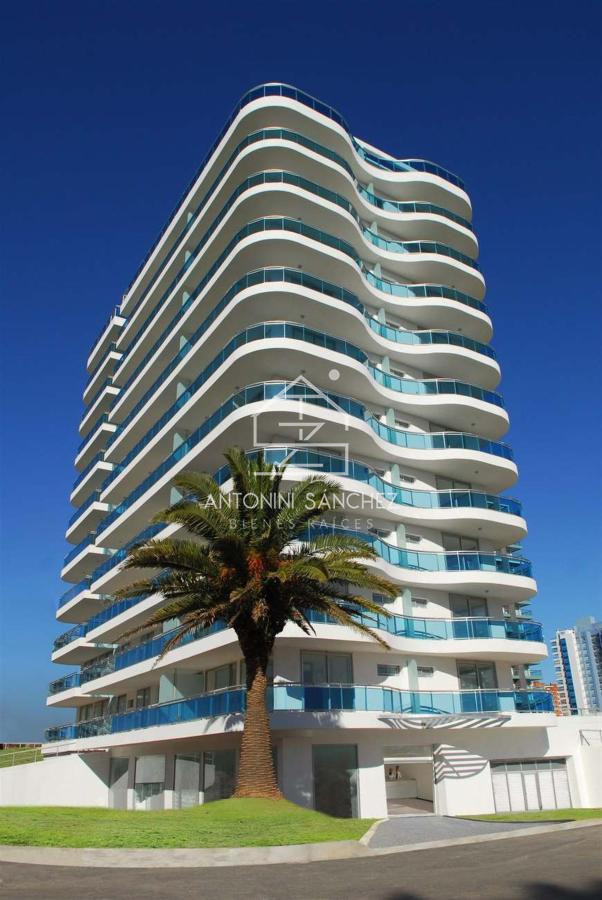 Apartamento ID.2462 - En venta apartamento en torre sol y luna II, unidad de 1 dormitorio, Punta del Este. 
