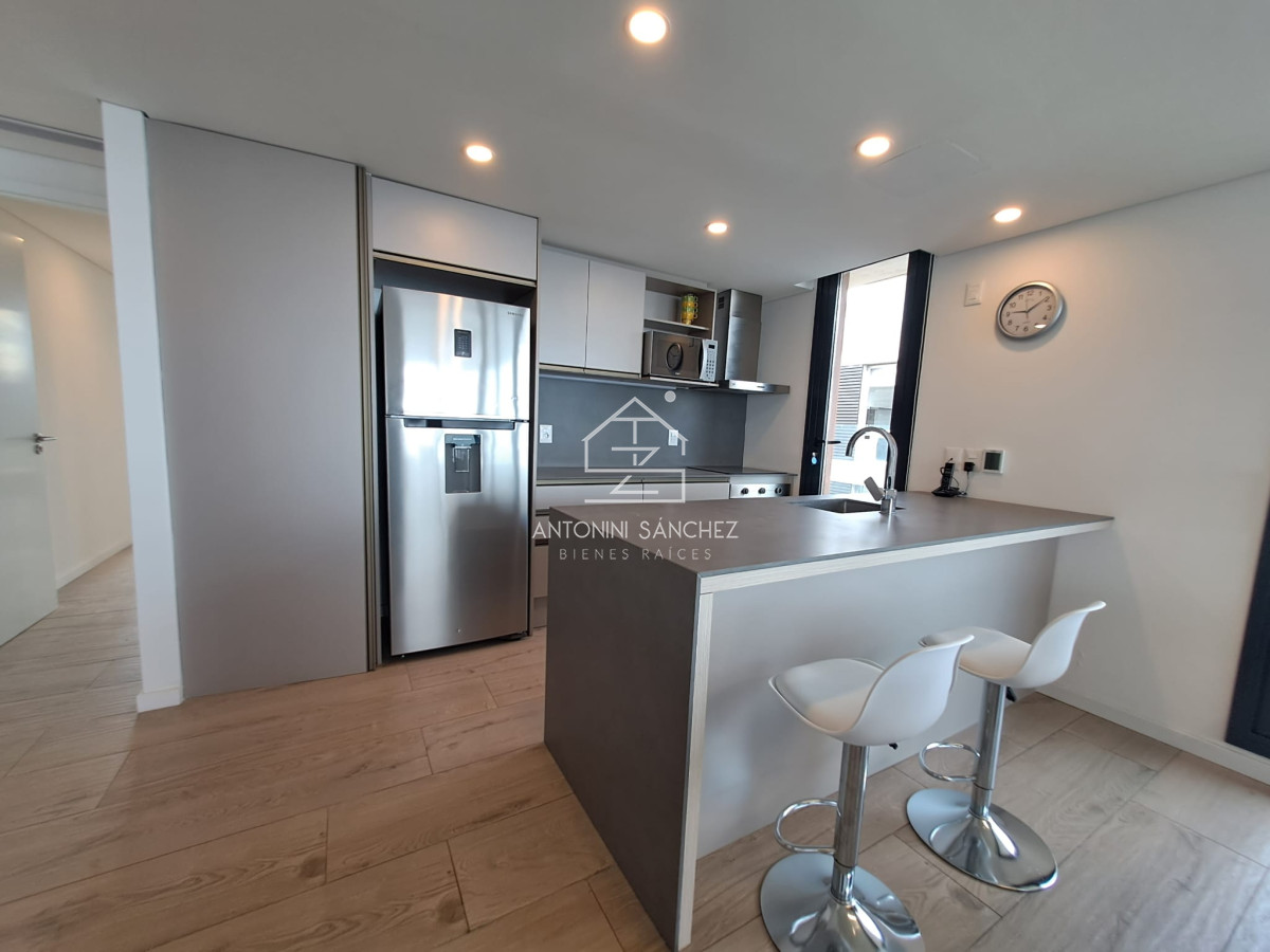 Apartamento ID.2894 - Espectacular departamento de 3 dormitorios frente al mar. Walmer Lagoon