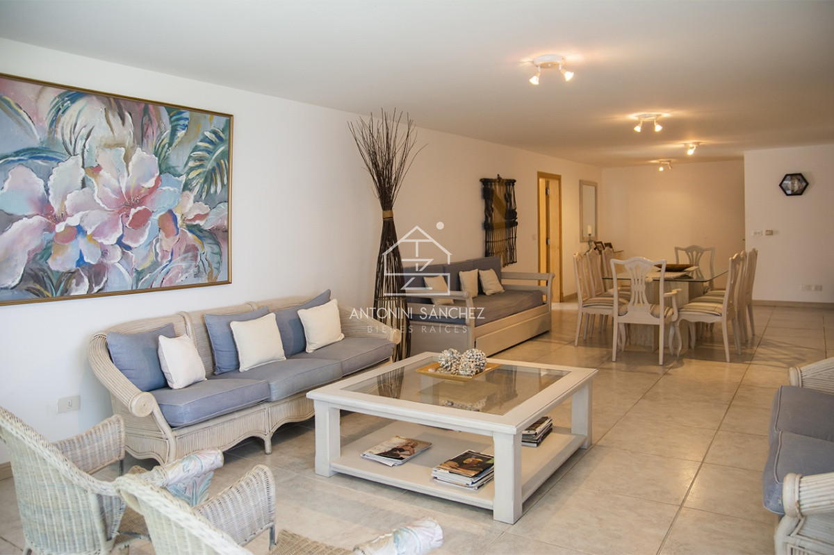 Apartamento ID.836 - Departamento en venta de 3 dormitorio con agradable vista.