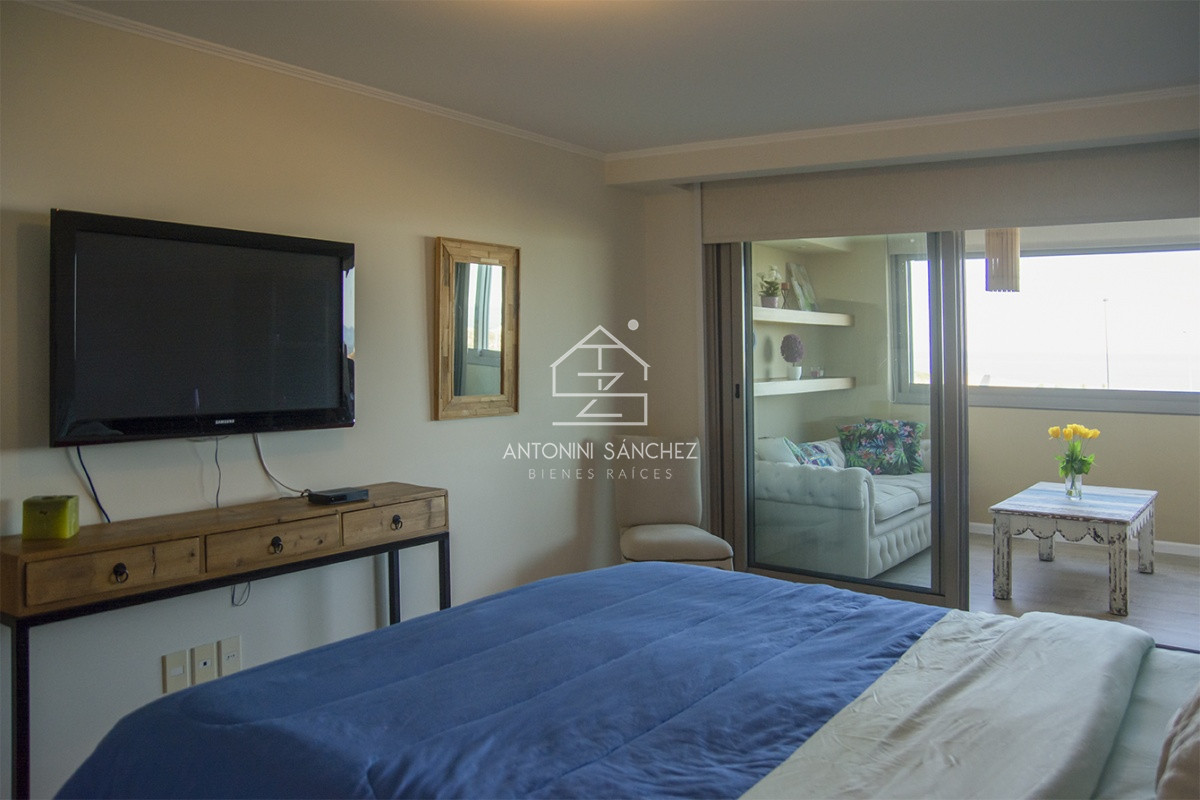 Apartamento ID.1729 - Venta apartamento 3 dormitorios Punta del Este