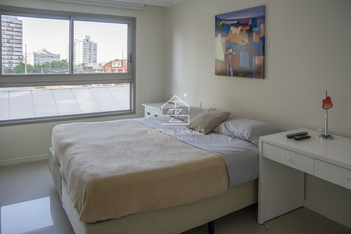 Apartamento ID.1729 - Venta apartamento 3 dormitorios Punta del Este