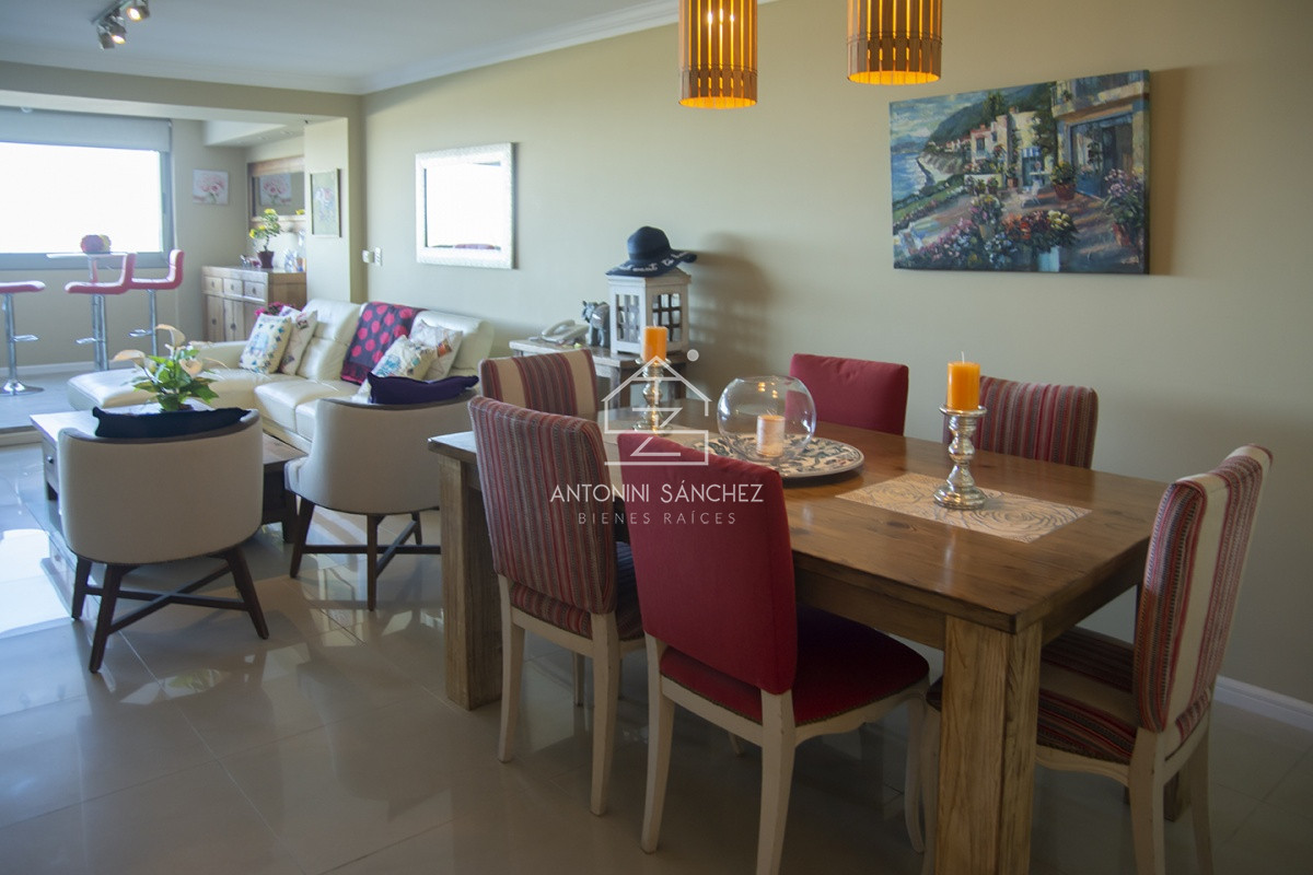 Apartamento ID.1729 - Venta apartamento 3 dormitorios Punta del Este