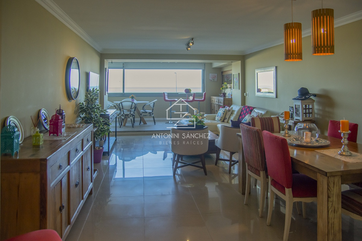 Apartamento ID.1729 - Venta apartamento 3 dormitorios Punta del Este