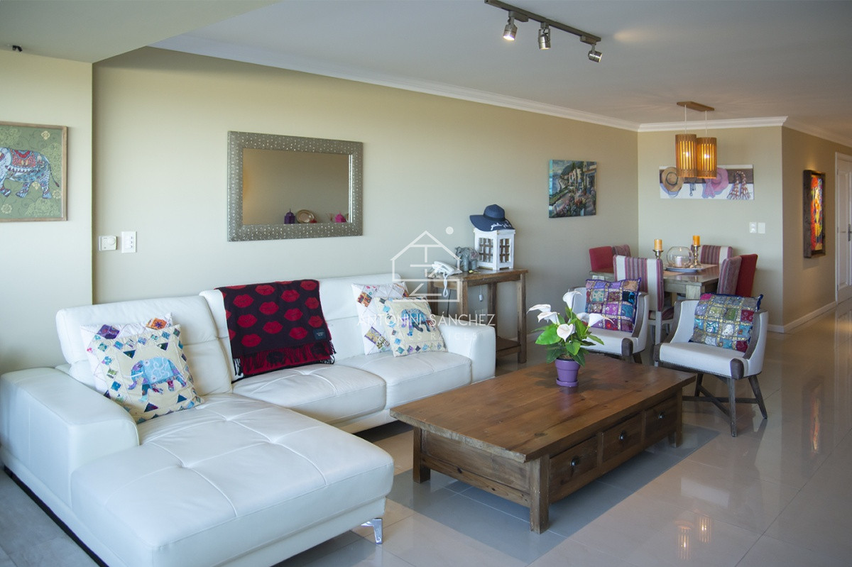 Apartamento ID.1729 - Venta apartamento 3 dormitorios Punta del Este