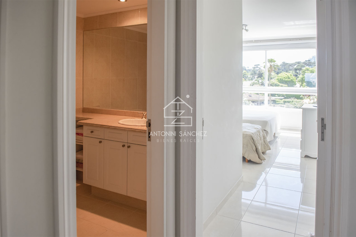 Apartamento ID.2994 - Apartamento en Le Jardin, en venta y alquiler Punta del este 