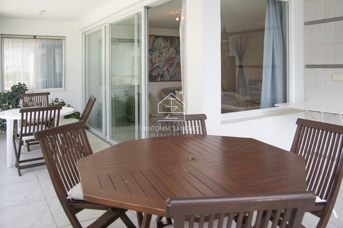 Apartamento ID.836 - Departamento en venta de 3 dormitorio con agradable vista.