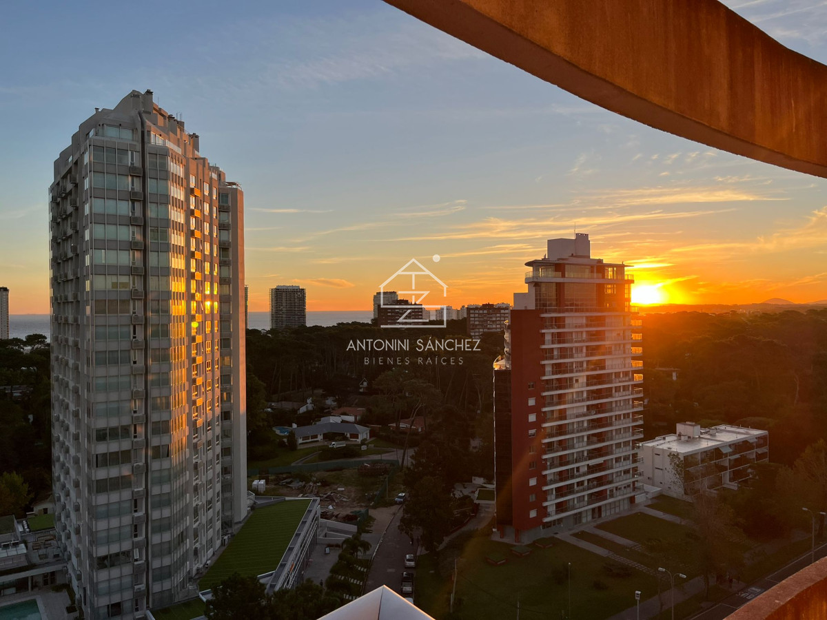 Apartamento ID.1399 - En venta impecable apartamento de 1 dormitorio en Roosevelt, Punta del Este