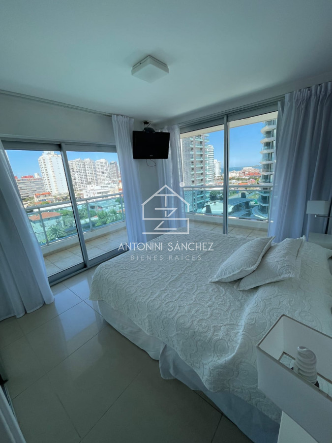 Apartamento ID.2462 - En venta apartamento en torre sol y luna II, unidad de 1 dormitorio, Punta del Este. 