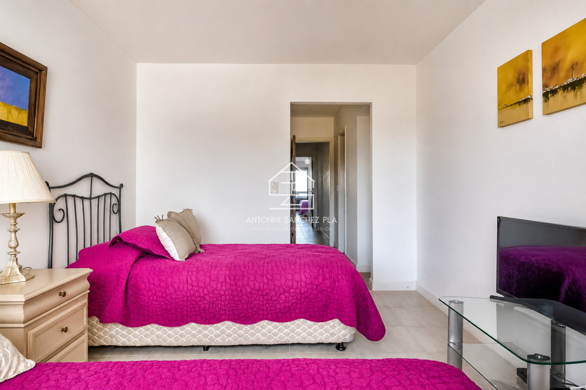 Apartamento ID.3195 - Hermoso penthouse con una ubicación privilegiada de la brava 