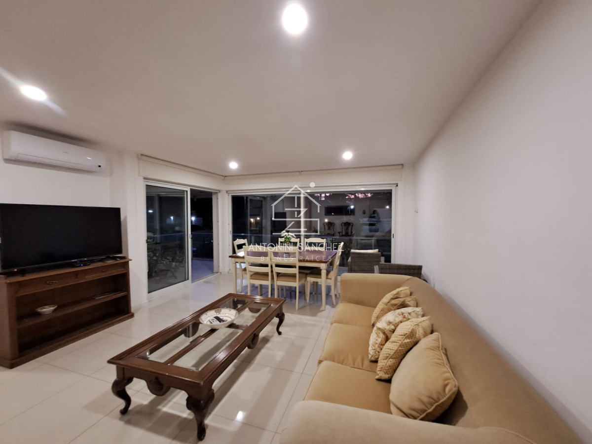Apartamento ID.772 - Departamento de 2 dormitorios en venta en complejo nuevo con amenities. 
