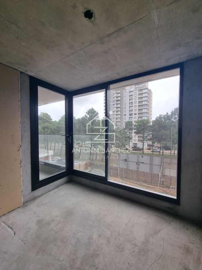 Apartamento ID.3139 - En venta hermoso departamento en Punta del Este. Ideal para renta.