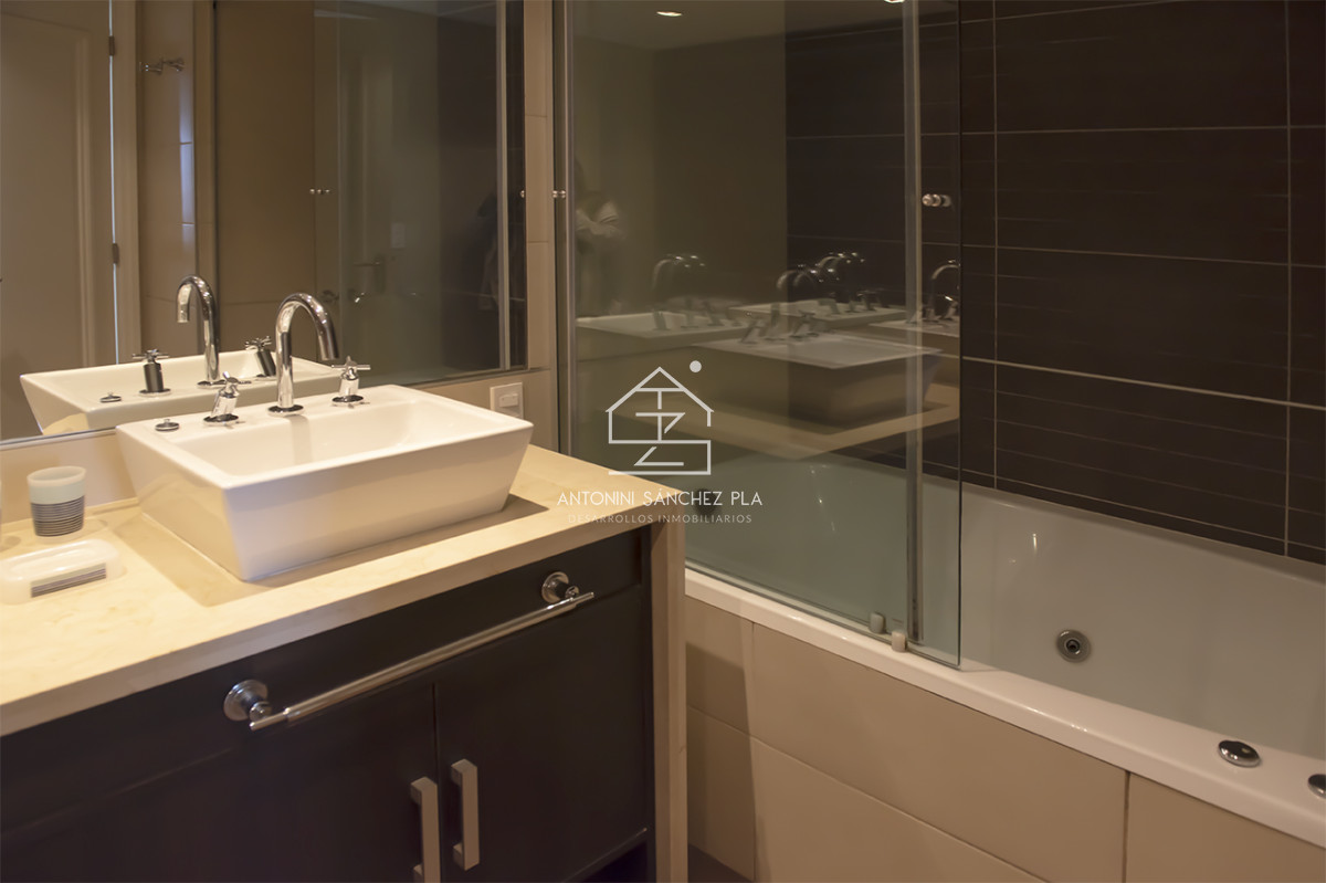 Apartamento ID.4211 - Increíble apartamento con excelente vista al mar. Torre Imperiale.