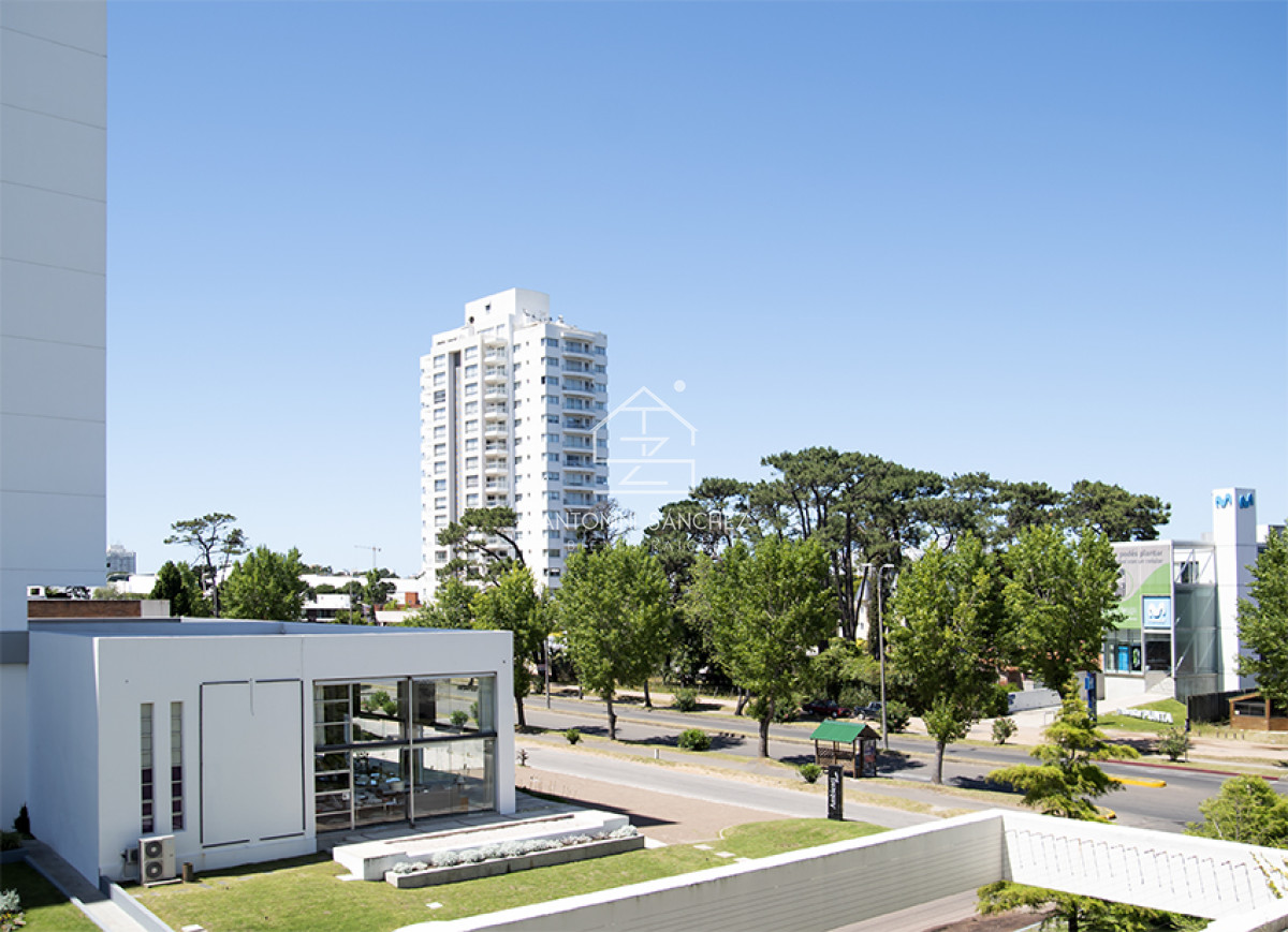 Apartamento ID.2714 - Apartamento en venta a pasos del shopping