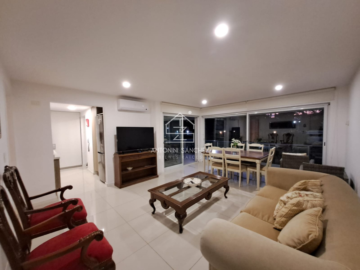 Apartamento ID.772 - Departamento de 2 dormitorios en venta en complejo nuevo con amenities. 