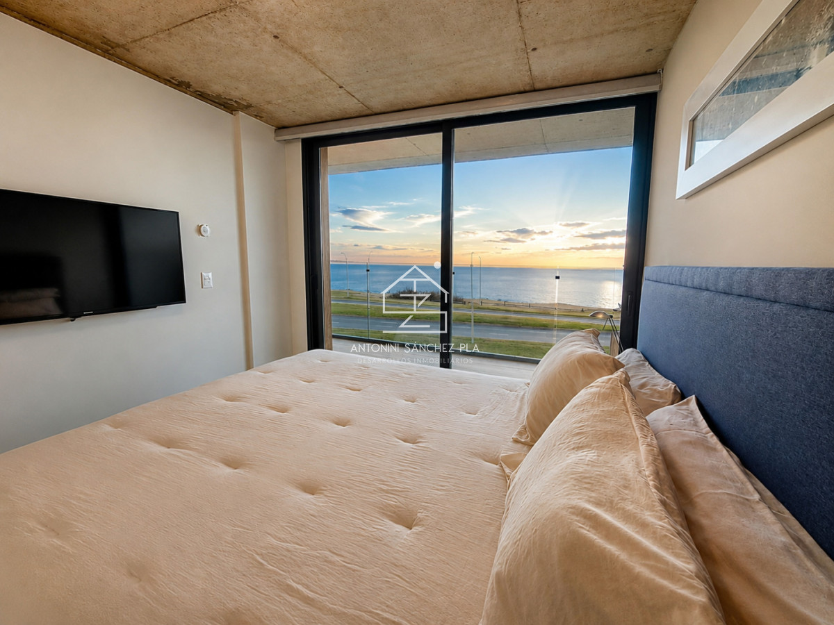 Apartamento ID.2894 - Espectacular departamento de 3 dormitorios frente al mar. Walmer Lagoon