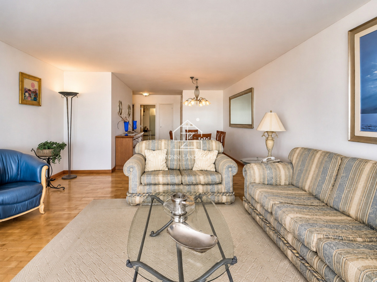 Apartamento ID.3195 - Hermoso penthouse con una ubicación privilegiada de la brava 