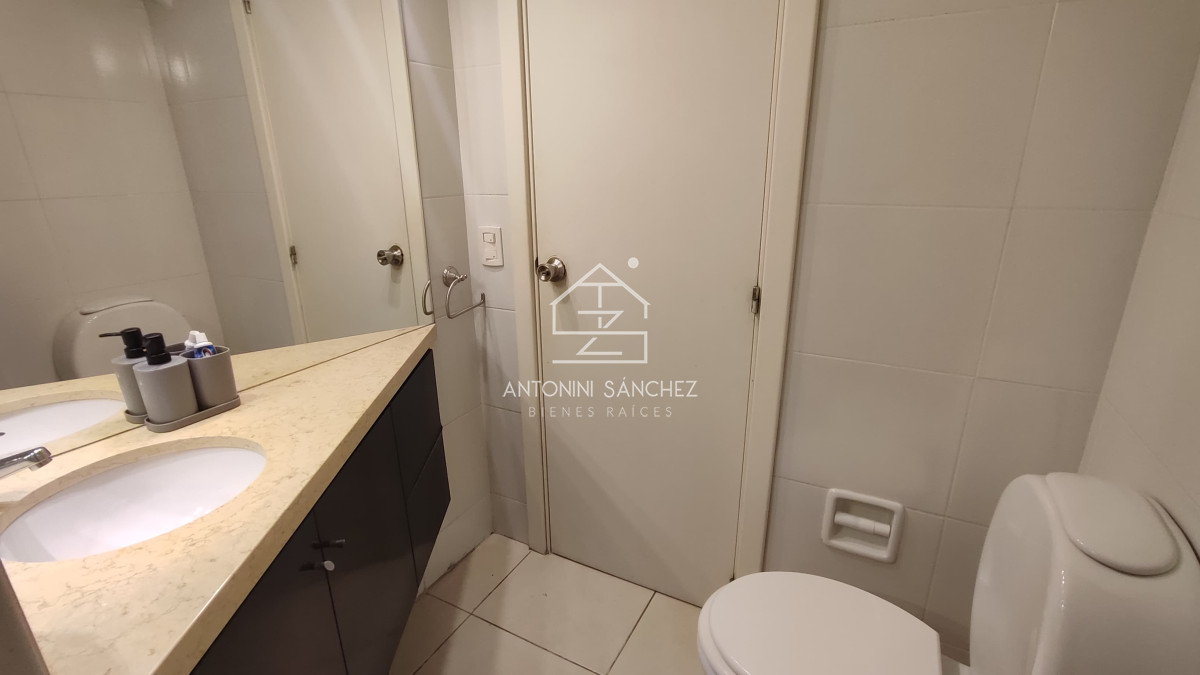 Apartamento ID.835 - Venta apartamento 3 dormitorios,  Mansa Punta del Este