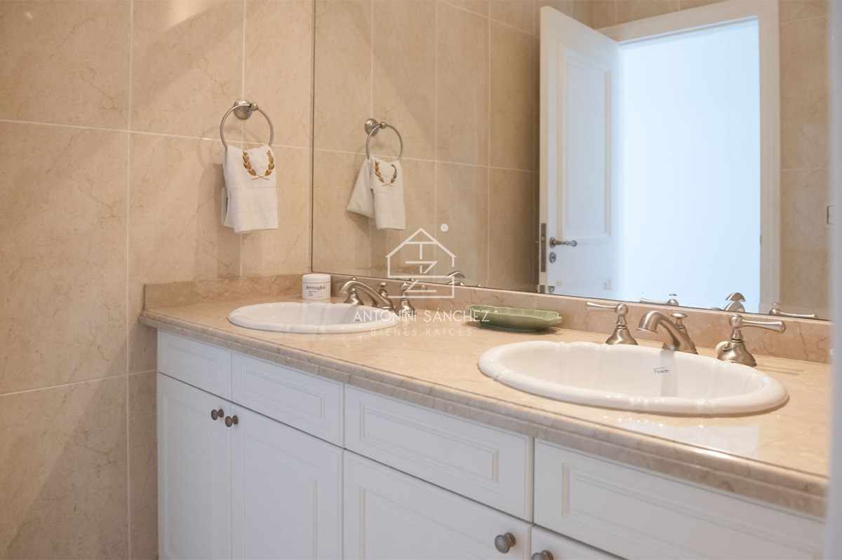 Apartamento ID.2994 - Apartamento en Le Jardin, en venta y alquiler Punta del este 