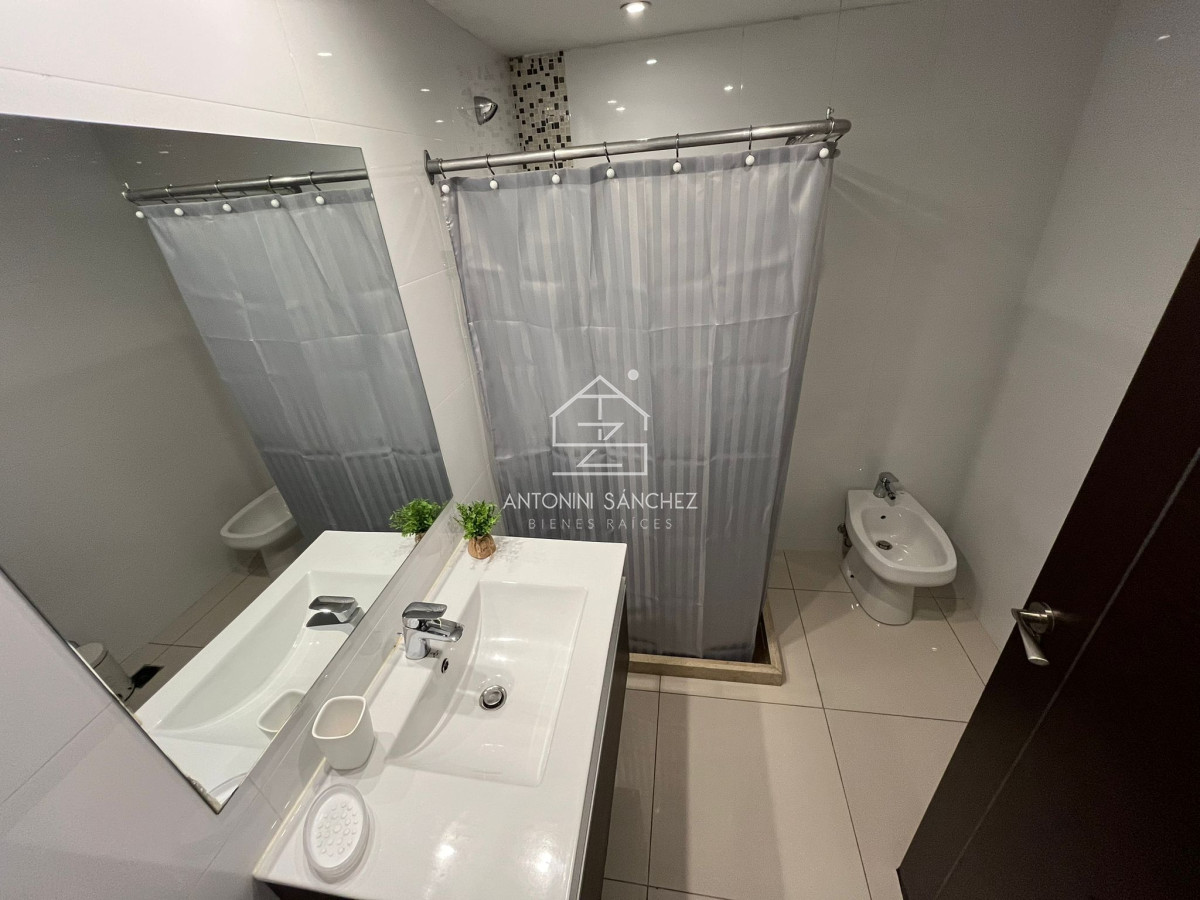 Apartamento ID.1399 - En venta impecable apartamento de 1 dormitorio en Roosevelt, Punta del Este