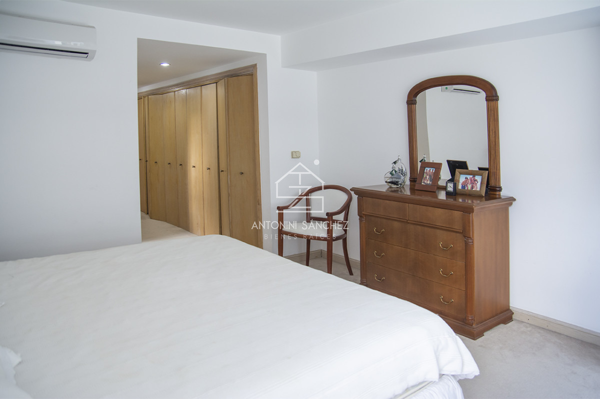 Apartamento ID.836 - Departamento en venta de 3 dormitorio con agradable vista.