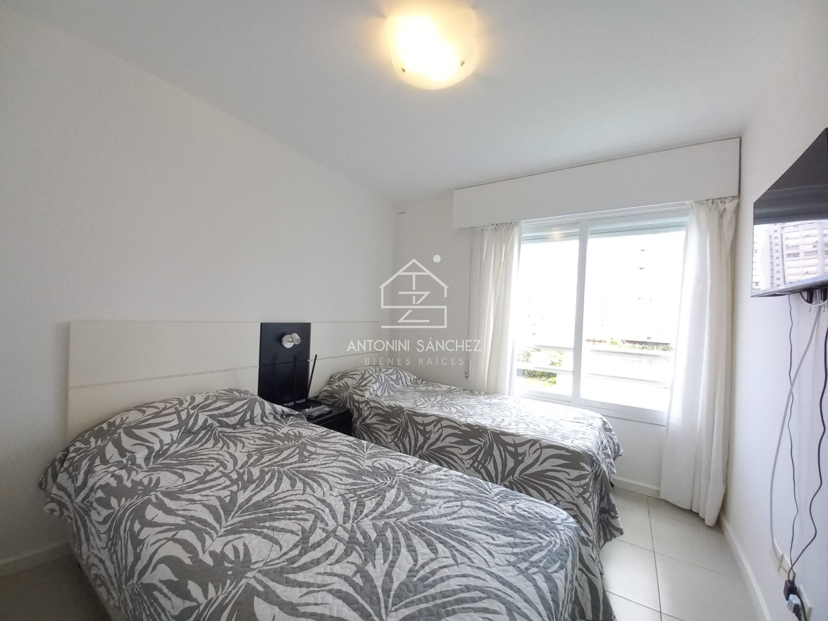 Apartamento ID.2821 - Comodo apartamento en Torre Manhattan