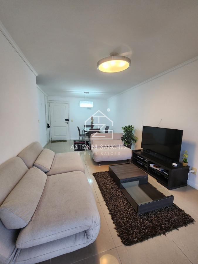 Apartamento ID.1094 - En venta apartamento de 2 dormitorios en Peninsula- Punta del Este.