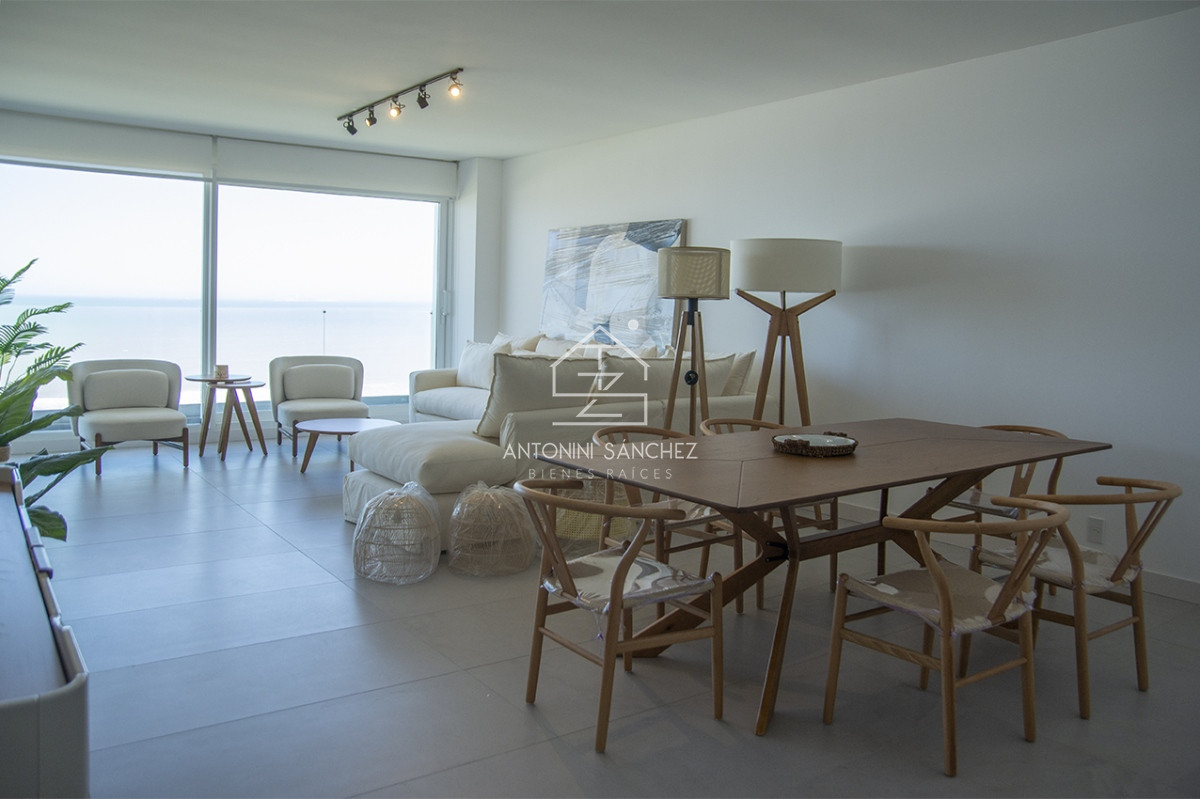 Apartamento ID.2620 - Le Parc III, departamento de 3 dormitorios en venta, Punta del Este