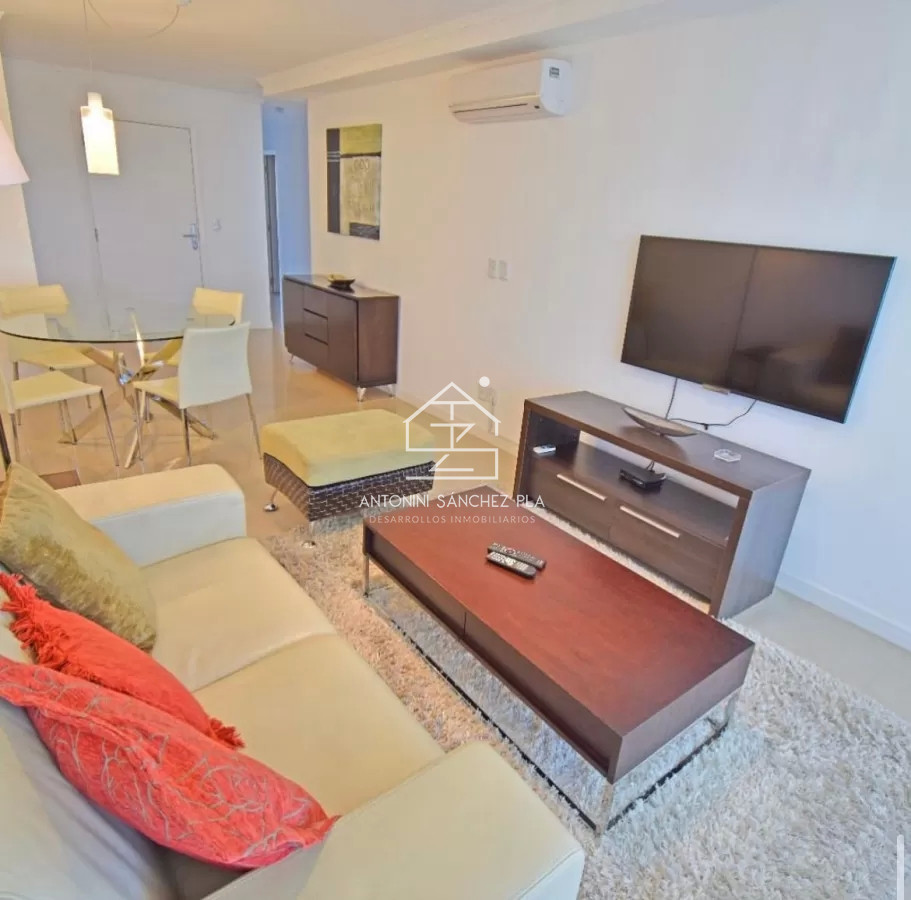 Apartamento ID.749 - Departamento de 2 dormitorios con parrillero en venta en Casino Tower