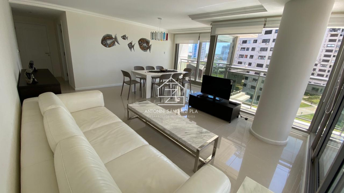 Apartamento ID.4209 - Apartamento en Venta  de 2 dormitorios en Torre Imperiale , Playa Brava 