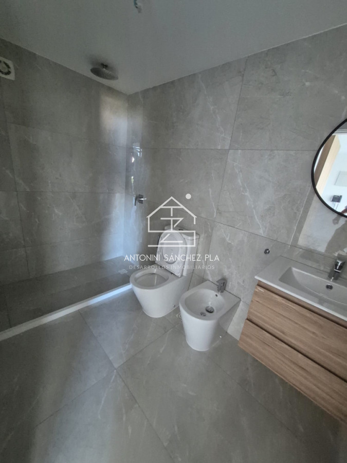 Apartamento ID.4134 - Invierta en Punta del este en hasta 100 cuotas. Departamentos en venta.