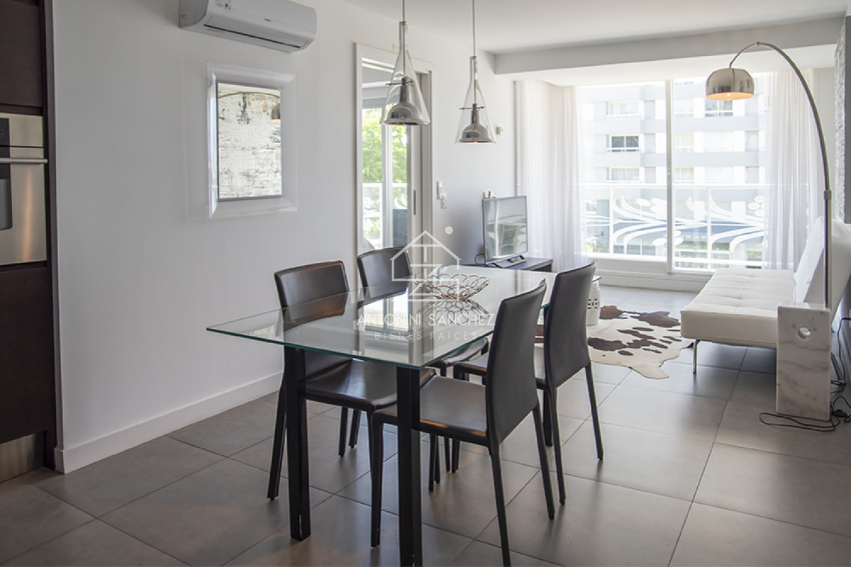 Apartamento ID.2714 - Apartamento en venta a pasos del shopping