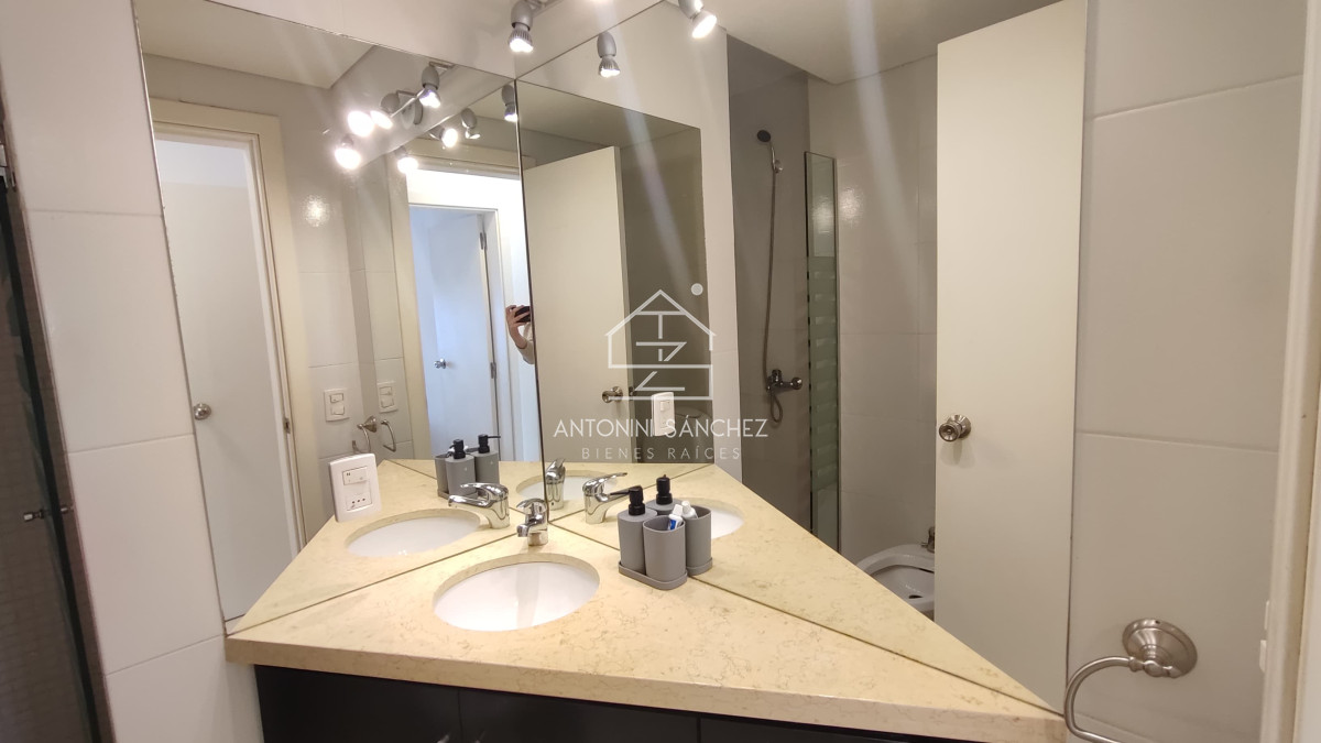 Apartamento ID.835 - Venta apartamento 3 dormitorios,  Mansa Punta del Este
