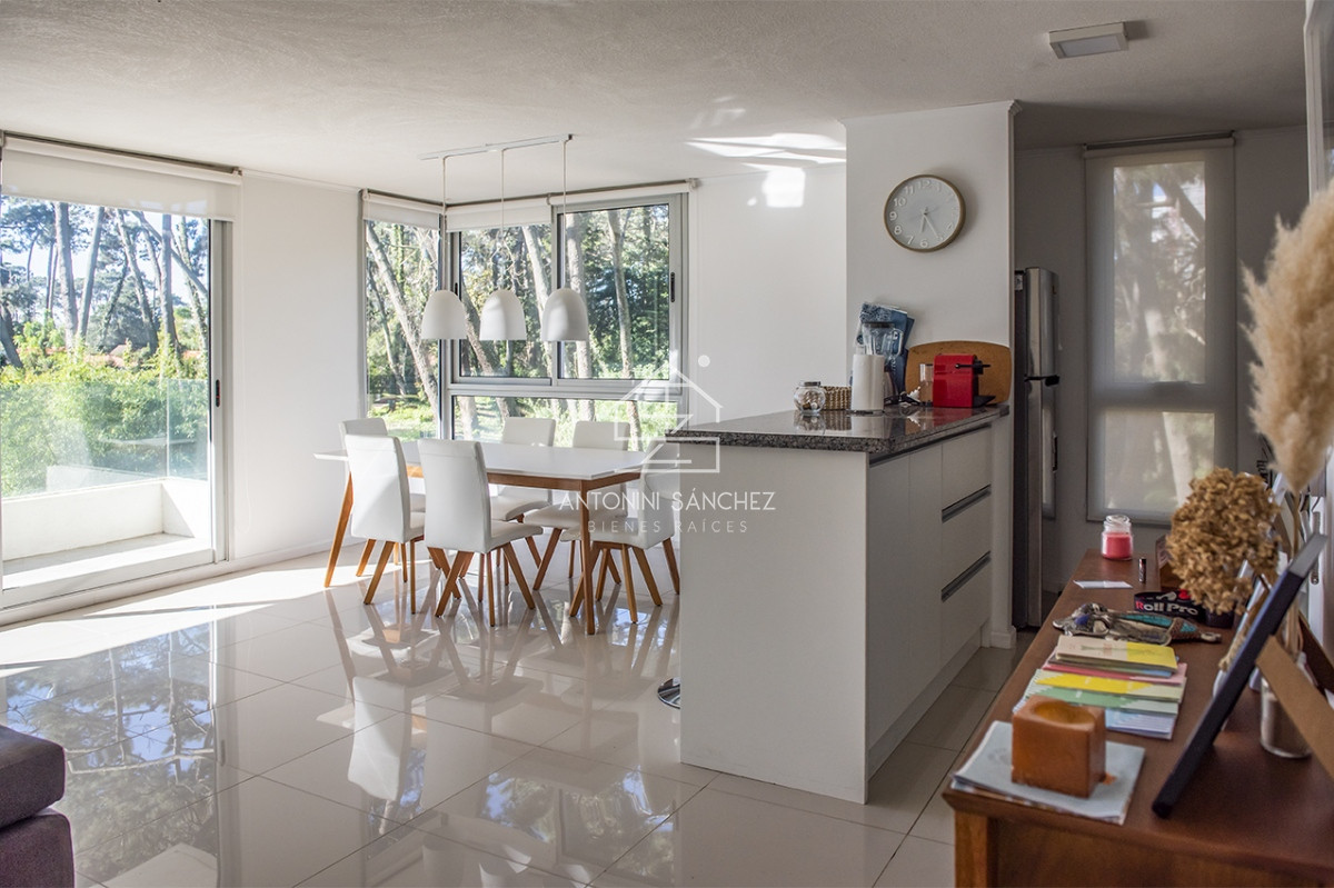 Apartamento ID.667 - Apartamento en venta en Avenue Roosevelt, 2 dormitorios, bajos gastos comunes 