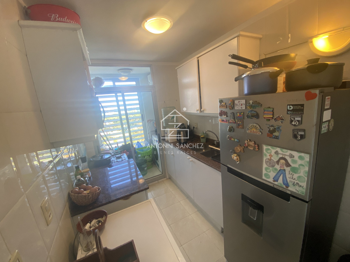 Apartamento ID.2141 - Apartamento de 3 dormitorios en Venta en Av Roosevelt , Punta del este 