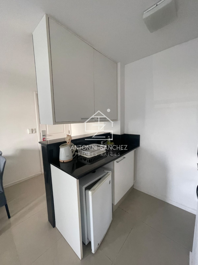 Apartamento ID.2462 - En venta apartamento en torre sol y luna II, unidad de 1 dormitorio, Punta del Este. 