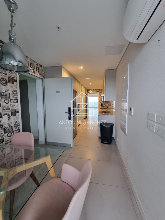 Apartamento ID.2621 - Espectacular planta en LE PARC III, Esquinero en venta