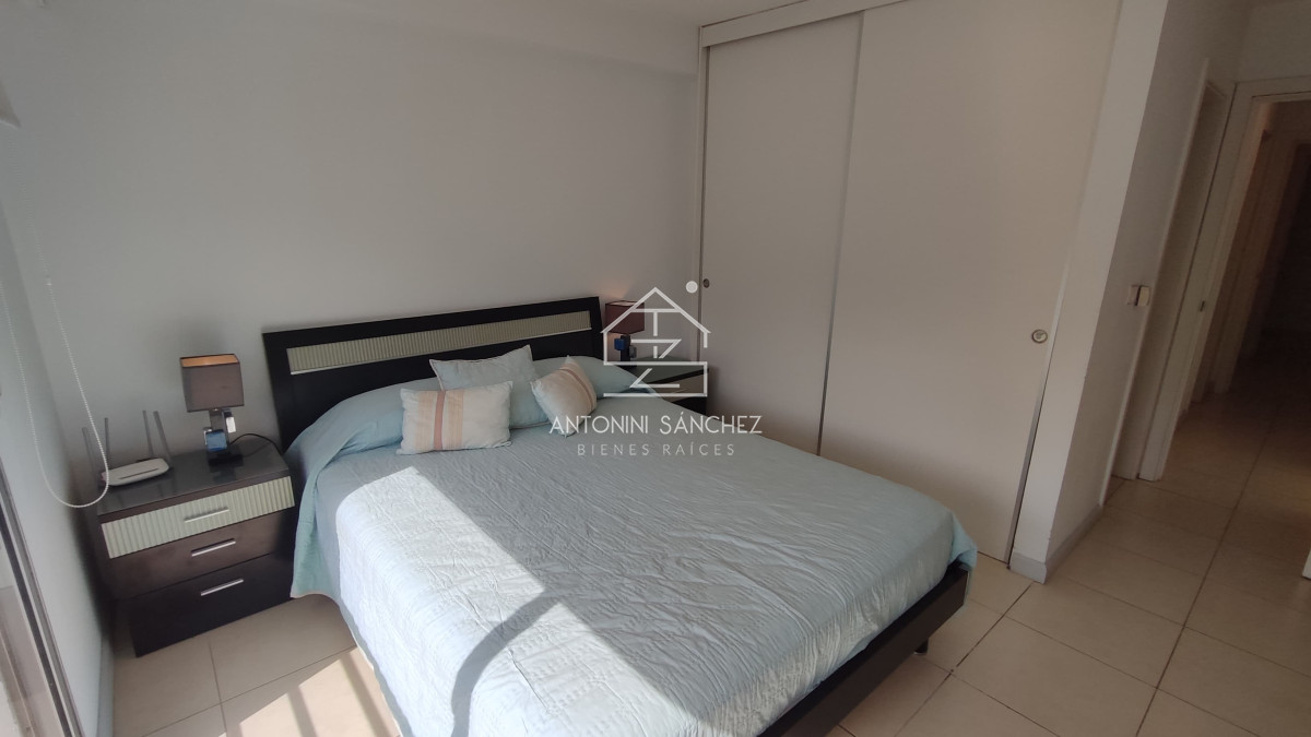 Apartamento ID.835 - Venta apartamento 3 dormitorios,  Mansa Punta del Este