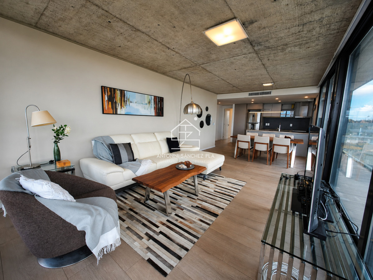 Apartamento ID.2894 - Espectacular departamento de 3 dormitorios frente al mar. Walmer Lagoon