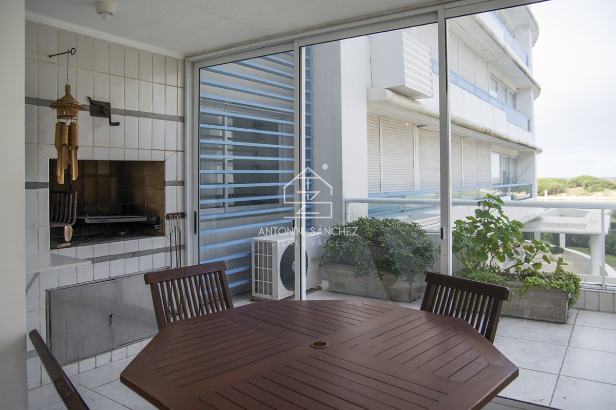 Apartamento ID.836 - Departamento en venta de 3 dormitorio con agradable vista.