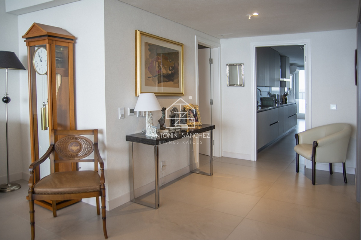 Apartamento ID.2621 - Espectacular planta en LE PARC III, Esquinero en venta