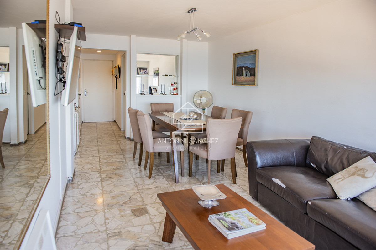 Apartamento ID.3140 - Departamento de 1 dormitorio en venta en Peninsula, vista al mar. 