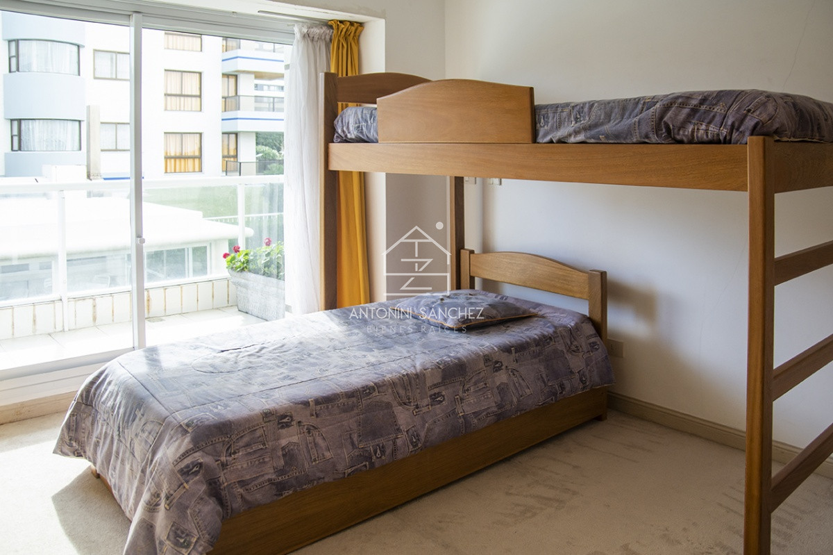 Apartamento ID.836 - Departamento en venta de 3 dormitorio con agradable vista.